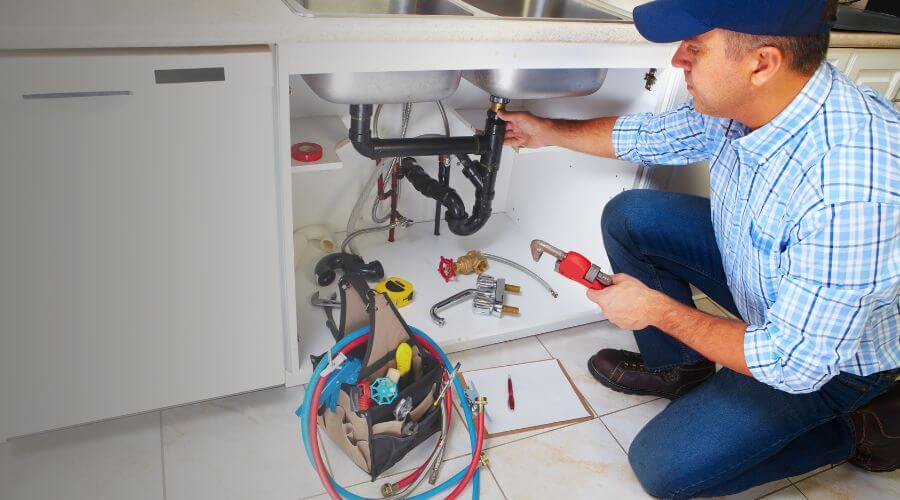 Professional expert plumbing services in Altoona, IA